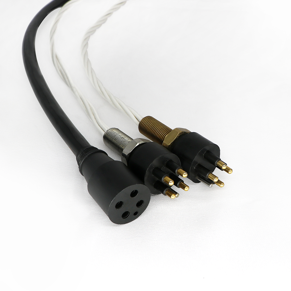 Small size subsea connector high precision underwater connection