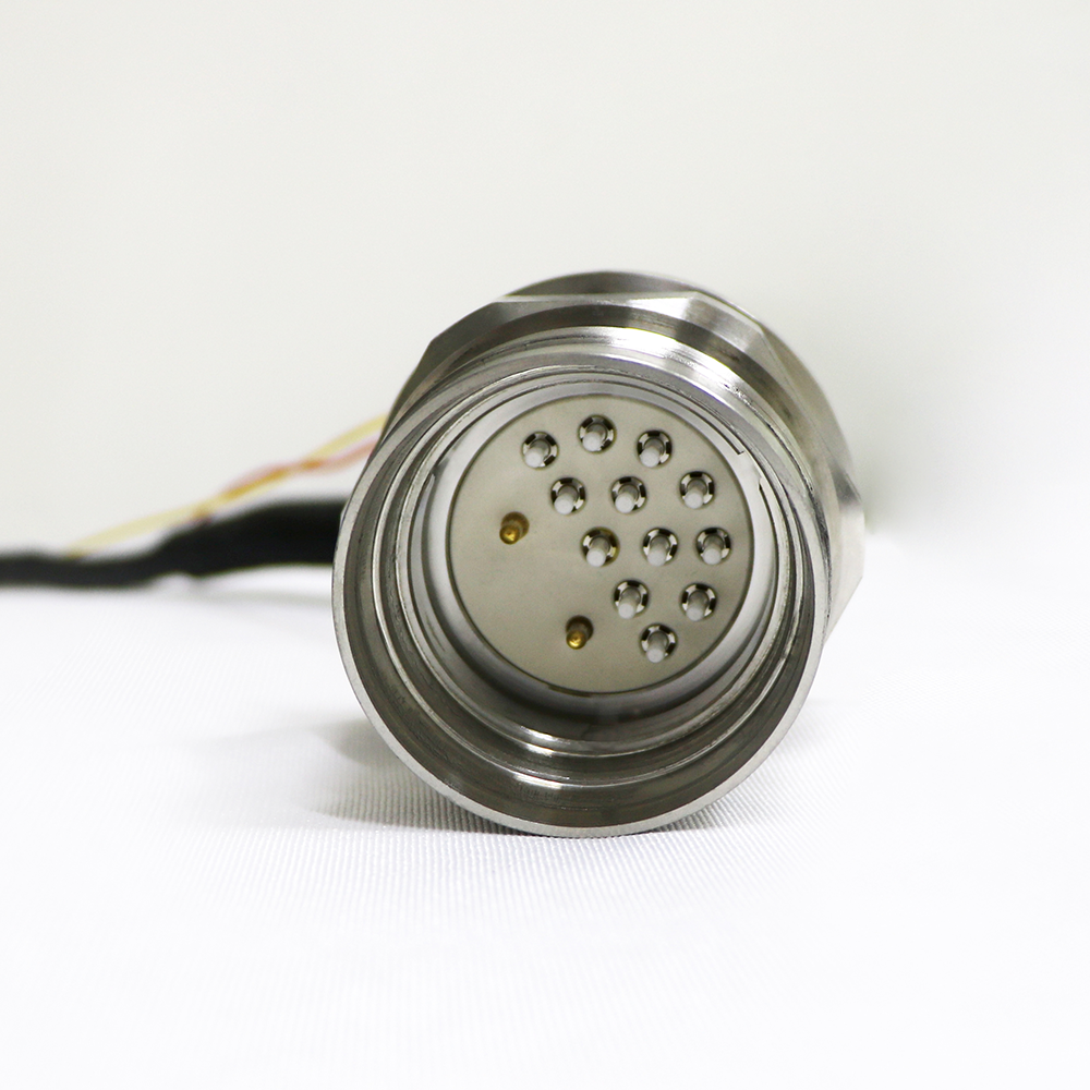 Watertight hybrid fiber power connector for ROV and ocean monitoring