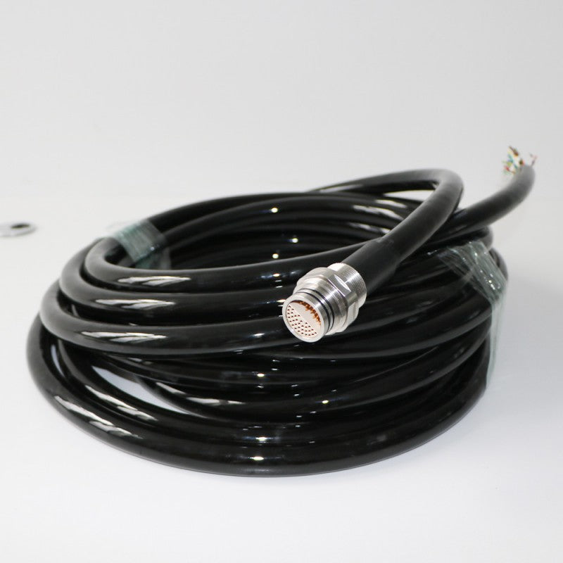 Luftfahrtsteckverbinder und -kabel (4-64 Pins)