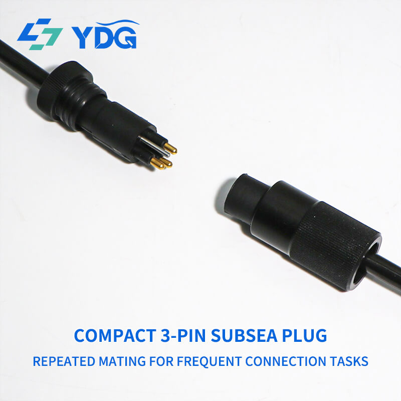 3-pin male inline cable connector and matching female inline connector